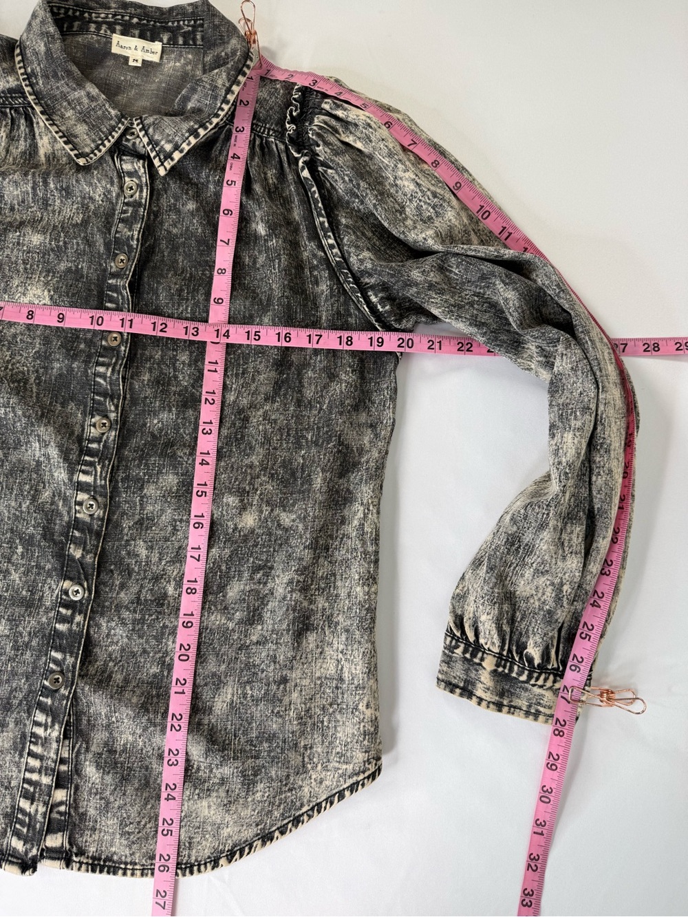 Aaron & Amber Acid Washed Ruffle Denim Jean Button Down Shirt Blouse Medium - Picture 15 of 15